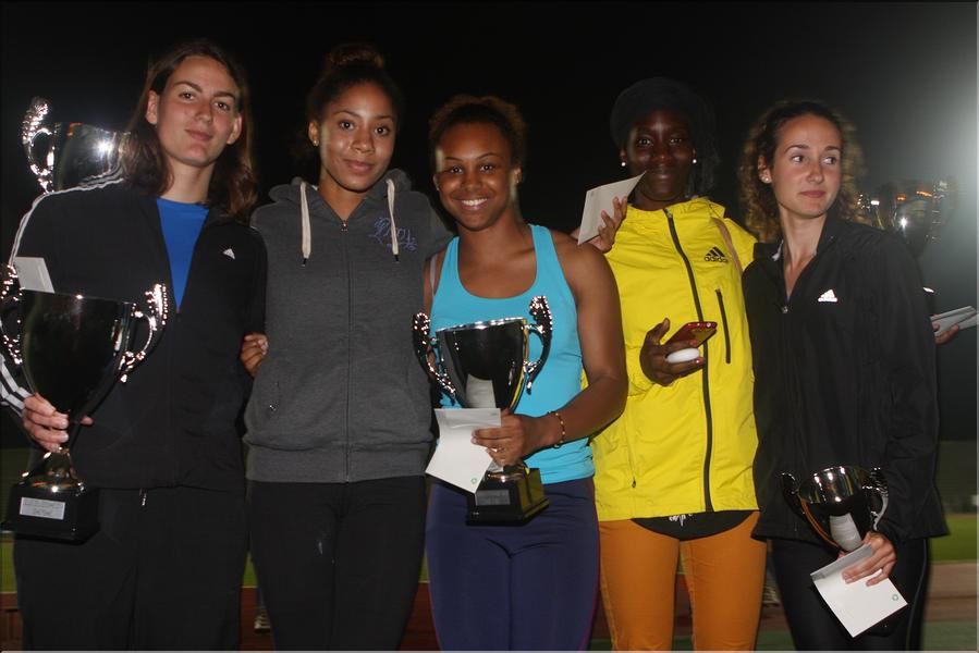 26/06/2014 : 4e Jeudi et Fin des Jeudis de L'Essonne à Bondoufle : Estelle première en sprint ; Mathieu améliore ses performances sur le 100 et 200 m.