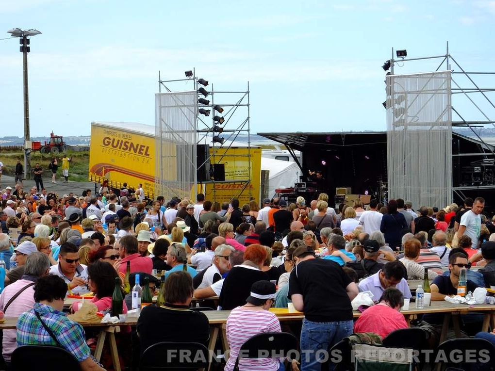 LA FETE DES MOULES EN IMAGESDU VIVIER SUR MER 