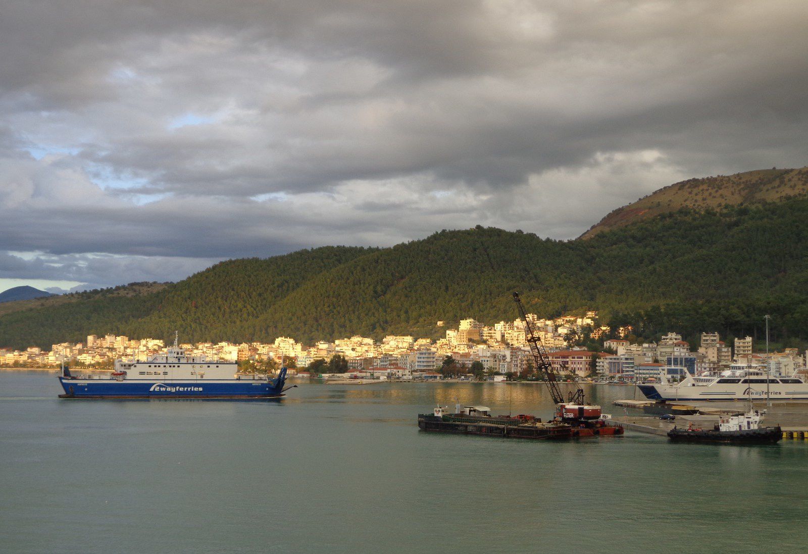 Comment circuler en Grèce : le bateau. 