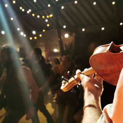 Du 18 au 20 juillet, le Centre Régional des Musiques Traditionnelles en Limousin :  à Chamboulive .. rencontres Violons des Monédières