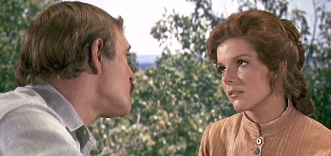 SAMANTHA EGGAR biographie