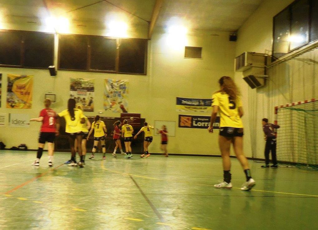 Match de handball Filles ASPTT /  Kingersheim