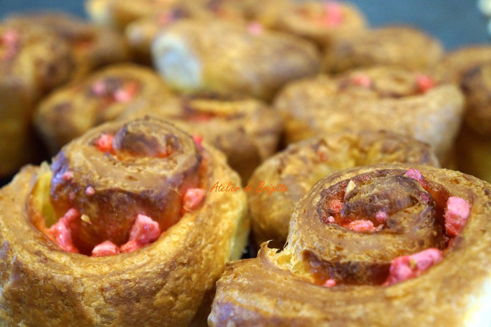 Brioche feuilletée aux pralines (Conticini)