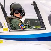 La Royal Air Force a formé dix nouveaux pilotes ukrainiens. - avionslegendaires.net