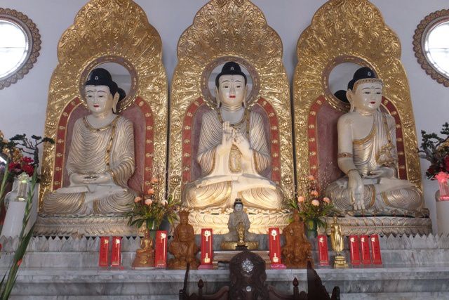 TEMPLE BOUDDHISTE THAILANDAIS 關西潮音寺 