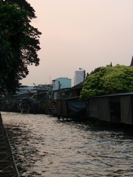 Album - Fin-du-sejour-sur-Bangkok