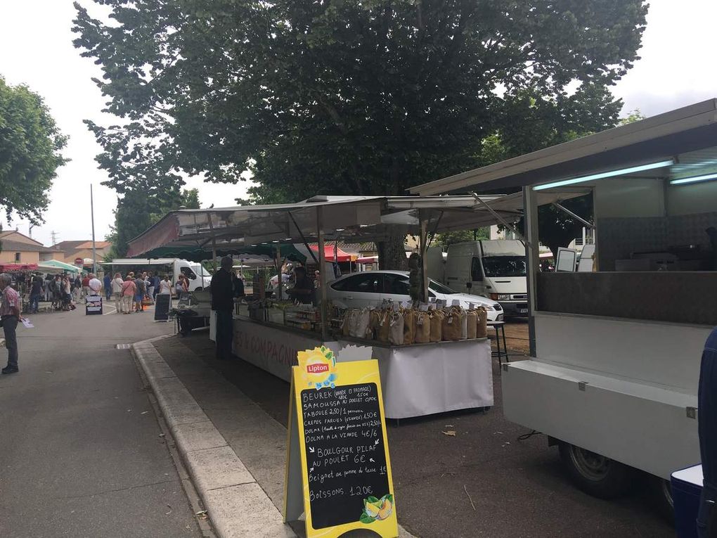 SAINT JORY - DES NOUVEAUX COMMERÇANTS AU MARCHE LE DIMANCHE MATIN