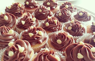 Duo de cupcakes Chocolat Vanille.