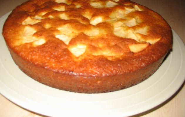 Gâteau aux yaourt & pommes