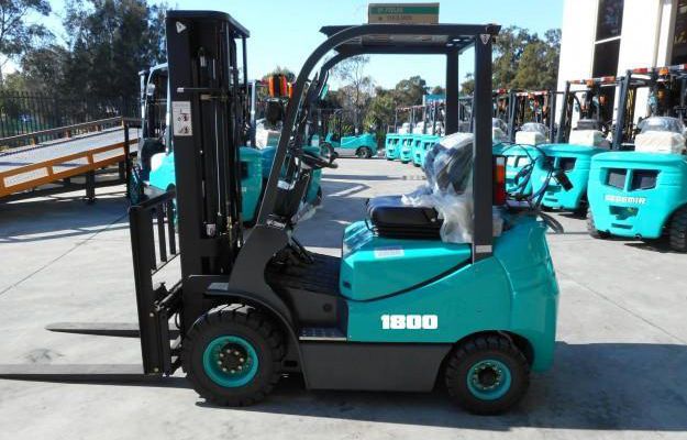 Why Electric Forklifts Are Becoming the Popular Choice