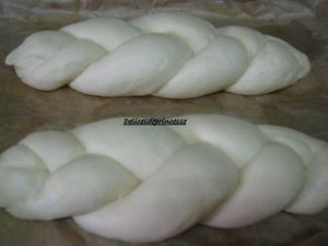 BRIOCHES TRESSÉES AU SUCRE 