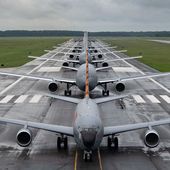 100 ans du ravitaillement en vol : l'USAF fait décoller plus de 150 avions et ravitailleurs