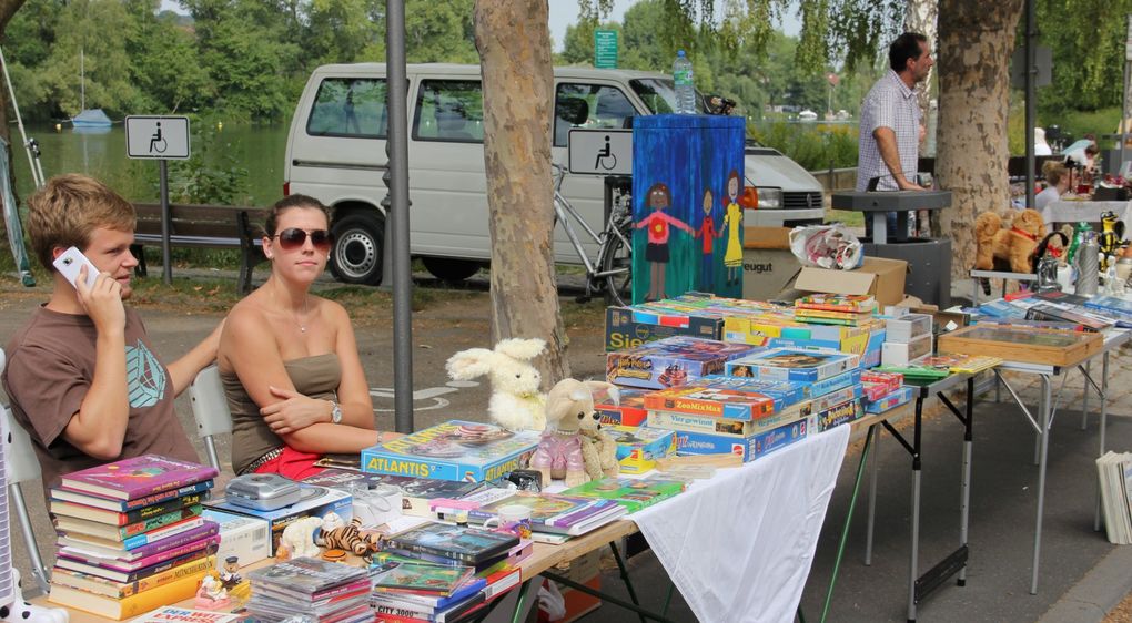 Album - Veitshochheimer Ortsflohmarkt 2012