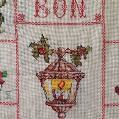 Case  Centrale L2-1 : BON NOEL, pour le Plaid en Fêtes