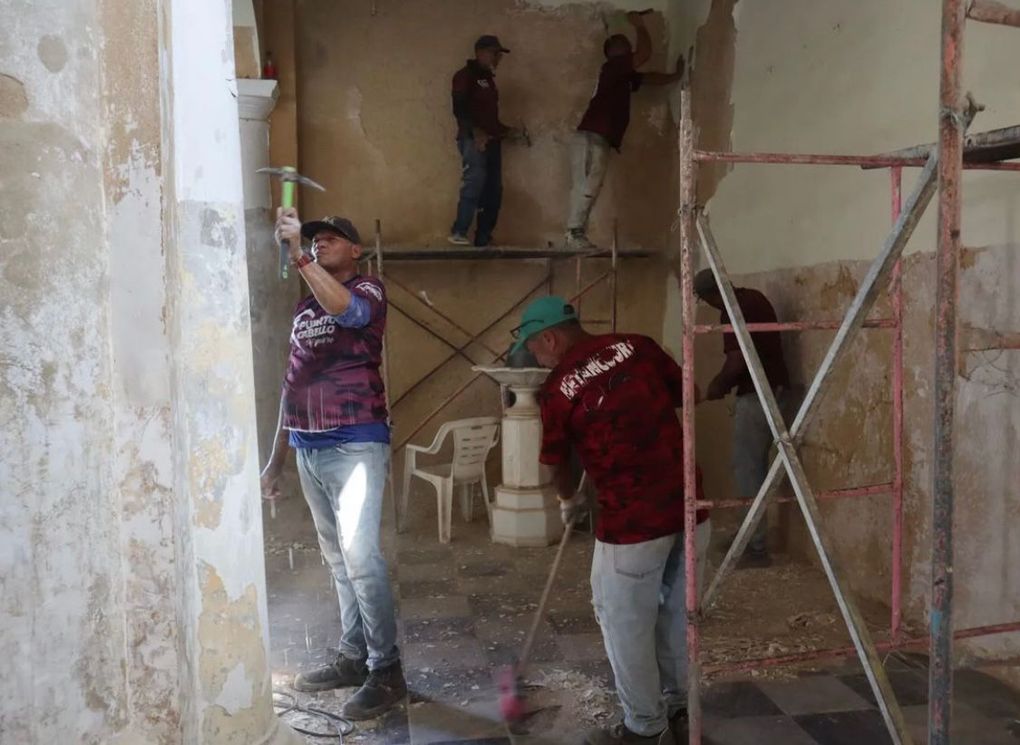 Alcalde de Puerto Cabello supervisó trabajos de recuperación de la Iglesia Nuestra Señora de El Rosario