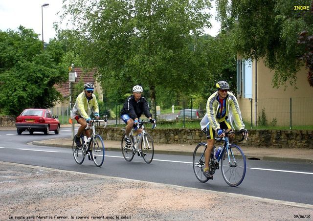 Dimanche 6 juin, sous le soleil, Jean Paul et Christian enfourchent leur bécane. Ils quittent leurs pénates méridionaux pour rallier Montbizot dans la Sarthe, à plus de huit cents kilomètres de St Georges d’Orques. 810 Km du 6 au 11 juin 2010