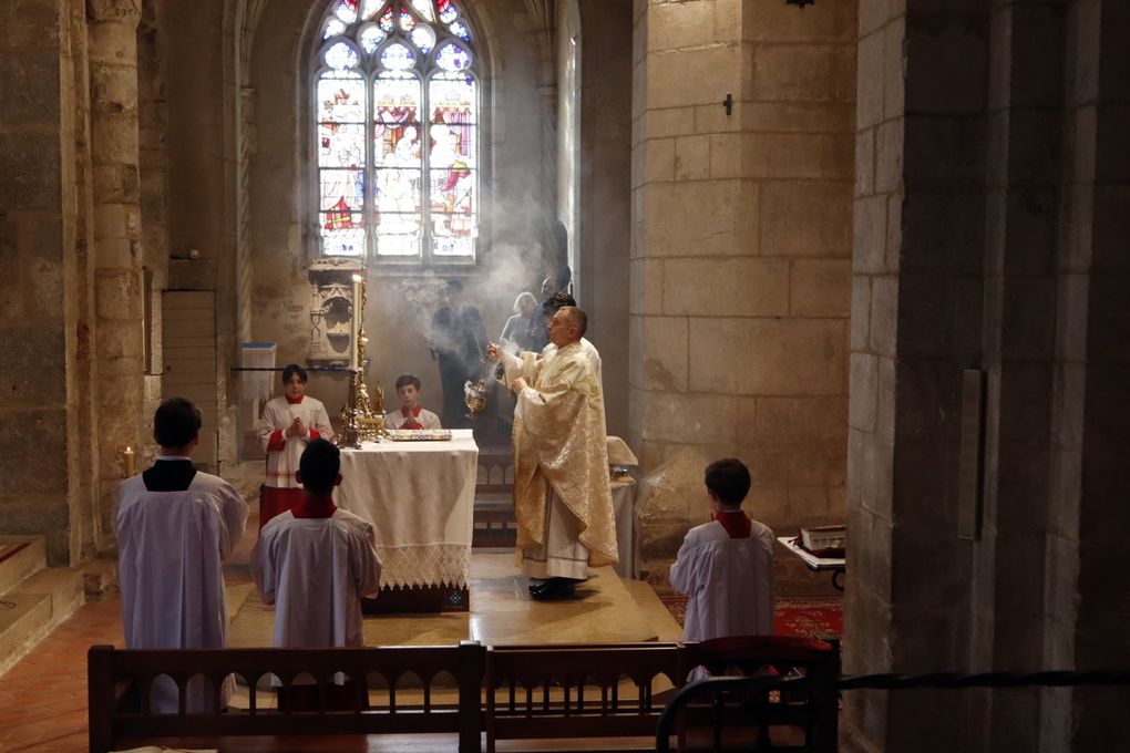 Messe de la Toussaint 2022 à Villars les Dombes.