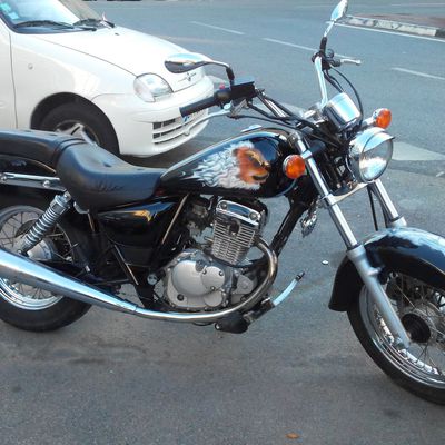 125 Suzuki Marauder