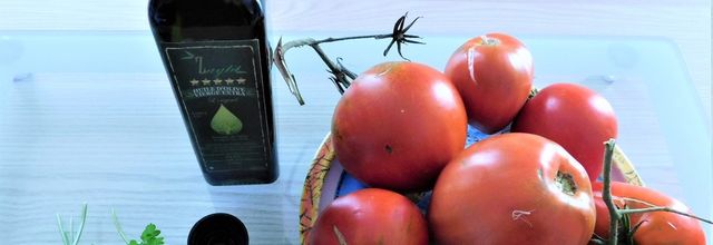 "Gratin" de tomates , riz et chair à saucisses à l'huile d'olive Zayti "Les trésors du Maroc"