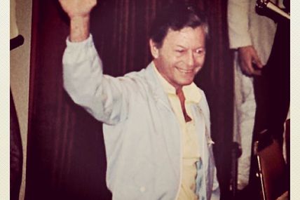 It's another TV doctor's birthday today, DeForest Kelley of #StarTrek would had been 91. I snapped this shot of him in 1984