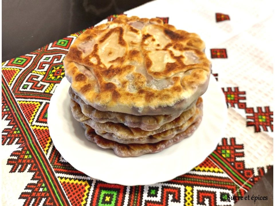 Galettes aux griottes à la poêle (vegan) - Recette en vidéo