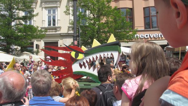Dragons parade