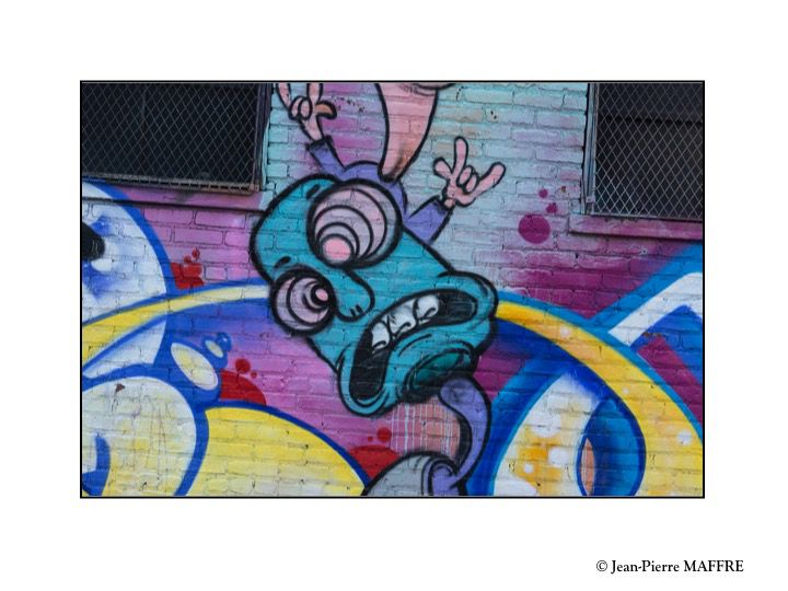 Certains quartiers regorgent d'oeuvres de street art qui témoignent de la vitalité créatrice de la ville.