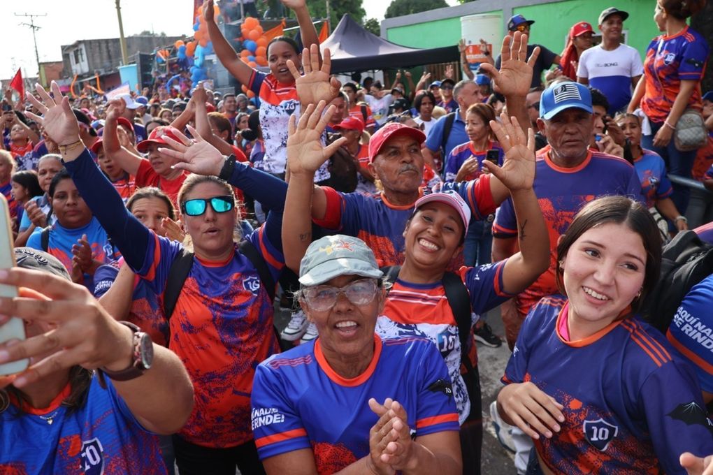 Lacava realizó cierre de campaña a la reelección para la Gobernación de Carabobo al sur de Valencia