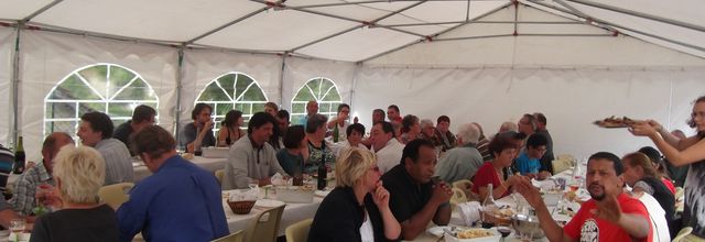 BARBECUE CONVIVIAL A PRASLAY