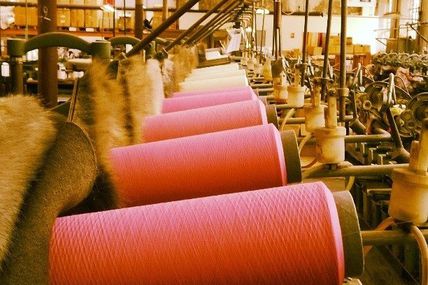 Le dernière usine de velours en France