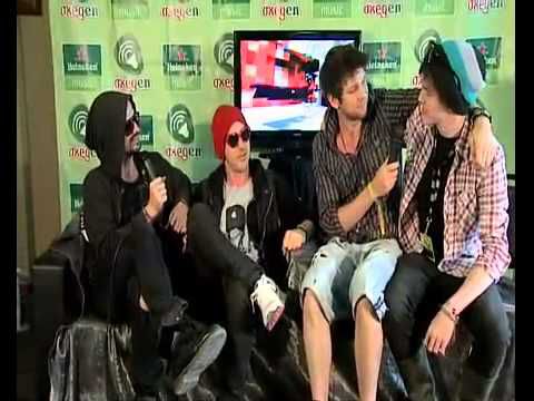 * Pop4 Interview with 30 Seconds to Mars at Oxegen / Video