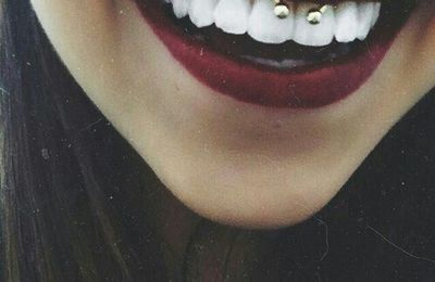 Avoir les dents blanches ♡