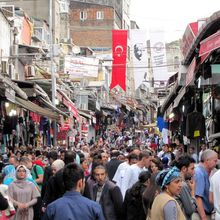 Chez nos voisins turcs, à Istanbul, la foule