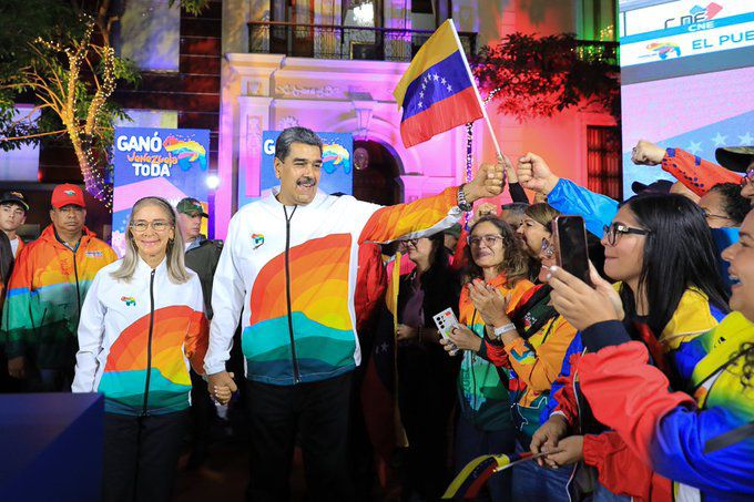 Maduro: Victoria en el referéndum consultivo le pertenece a todo el pueblo venezolano