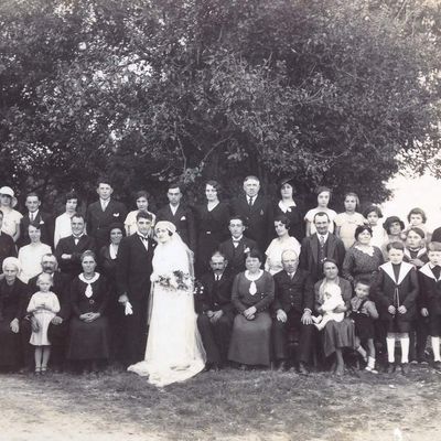 Un mariage à Plassay en 1933