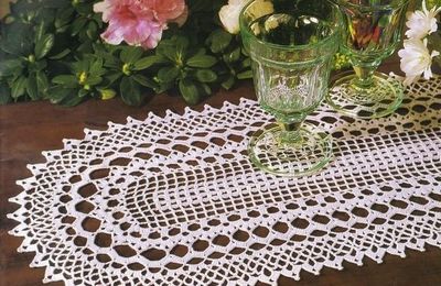 Centres de table et leurs grilles gratuites , au crochet !