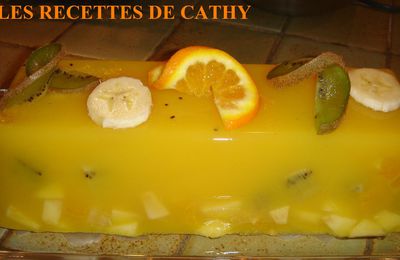 Fruits frais en aspic de jus d'orange