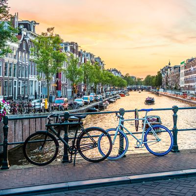 Ville - Amsterdam - Vélos - Maisons - Pont - Bateaux - Photographie - Wallpaper - Free