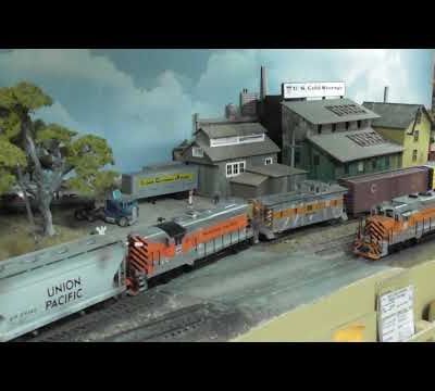 Circulations sur le réseau échelle HO  "Santa Cruz Northern" de Jim Providenza épisode 3