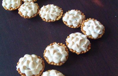 Mini tartelettes au citron meringuées