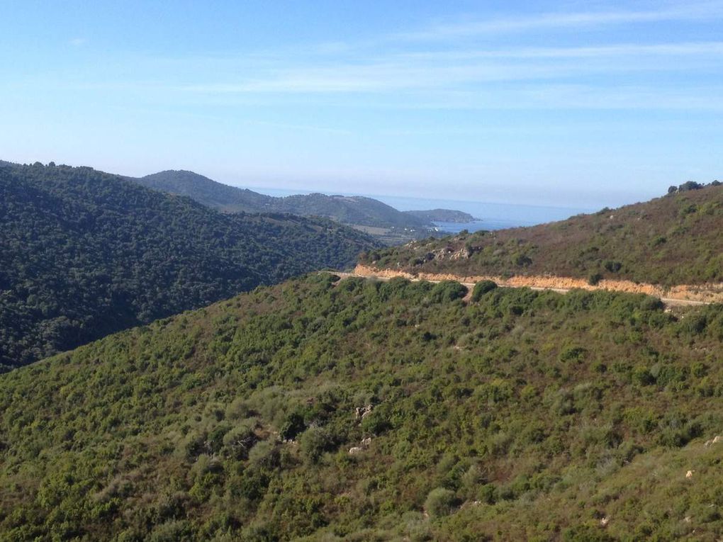 Superbe balade en Corse avec nos Deuches.