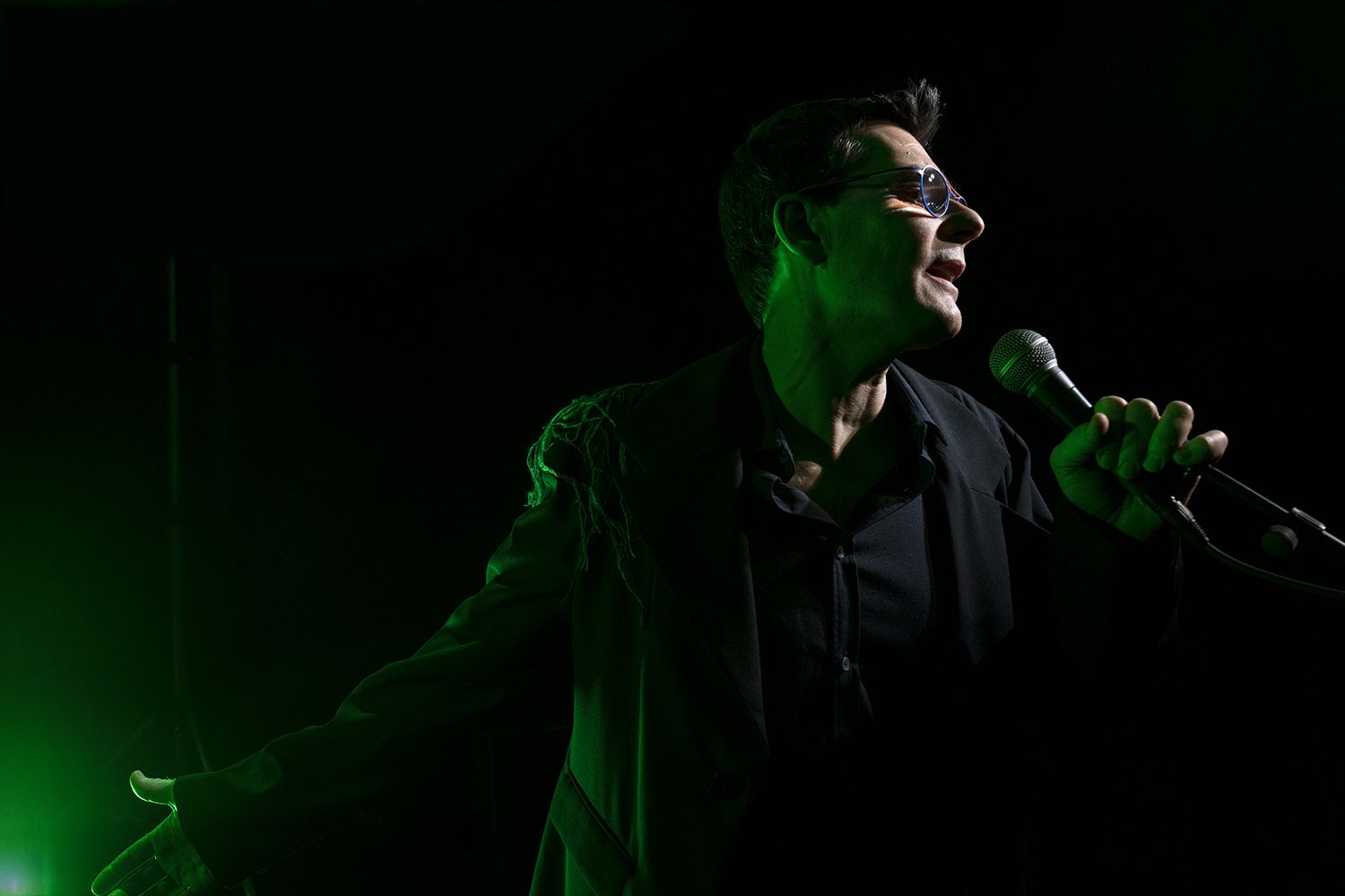 L'Homme Héron dévoile album chansons libres Drôles d'Espèces