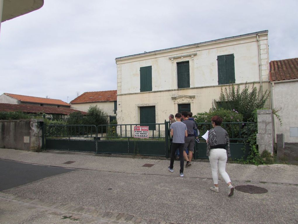 Après la visite de la maison, Léonie fête ses 9 ans à Bourcefranc-le-Chapus !