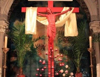 Evangile du Mercredi 14 Septembre « Dieu a envoyé son Fils pour que le monde soit sauvé. » (Jn 3, 13-17)