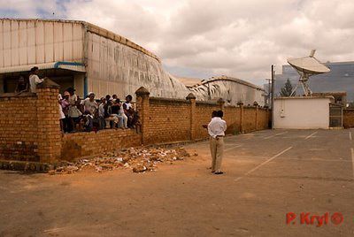 Qu' est ce qui reélement passer en 2009 à Madagascar ? 
Voilà des images qui montre ces évenements tragiques .