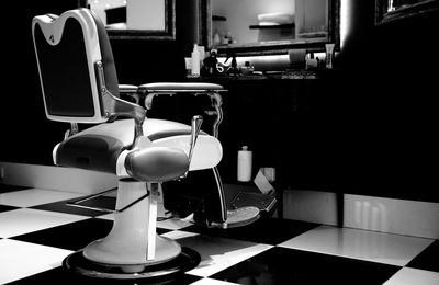 Barber chair