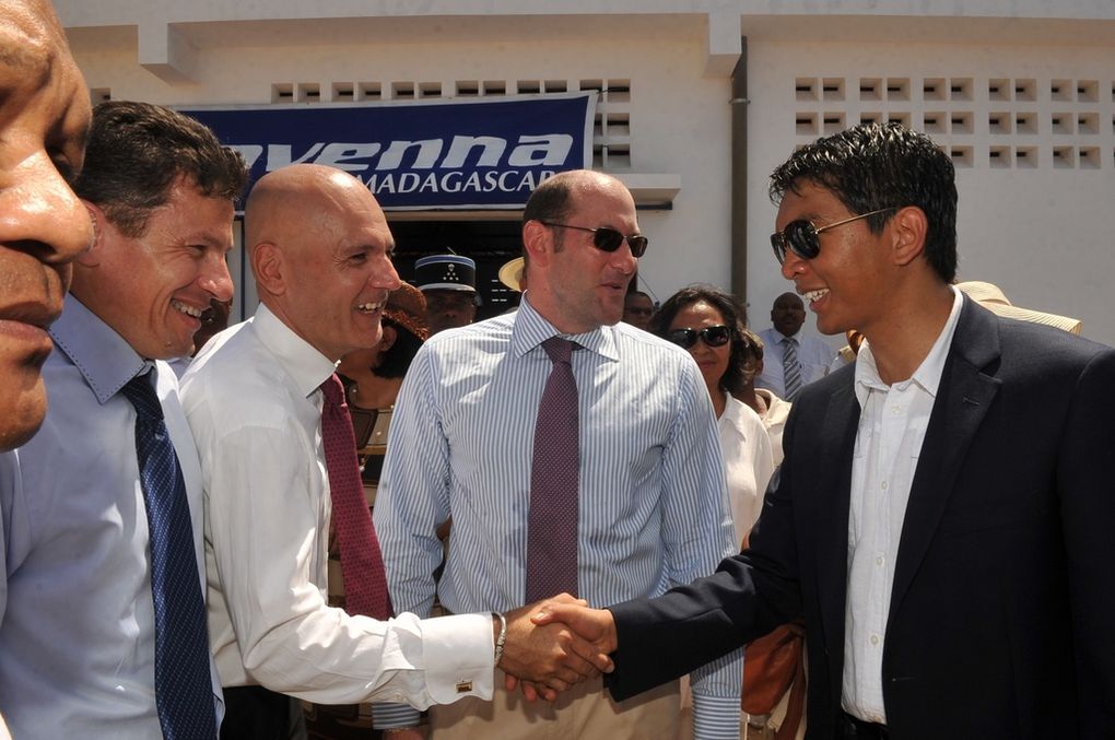 01.12.2012. Inauguration de la nouvelle gare routière de la ville d'Antsiranana par le Président de la Transiiton, Andry Rajoelina. 2-Photos : Harilala Randrianarison