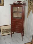 Petit meuble ancien Chippendale en bois peint à vendre