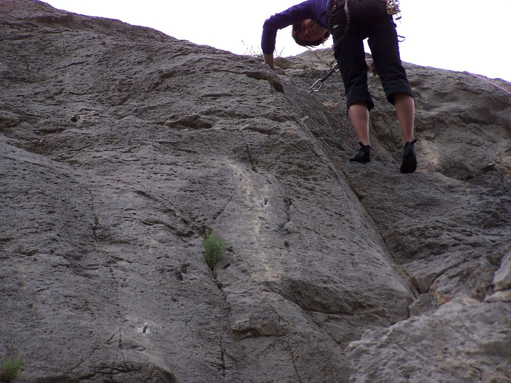 Album - escalade-dentelle-montmiraille-2010