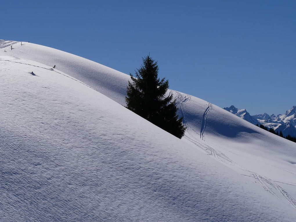 Pointe d'Orsière 1750m - (Aravis)